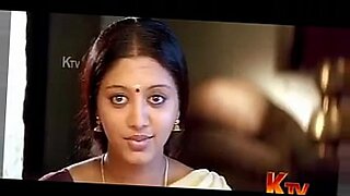 Młoda Nadu Swati angażuje się w namiętny seks.